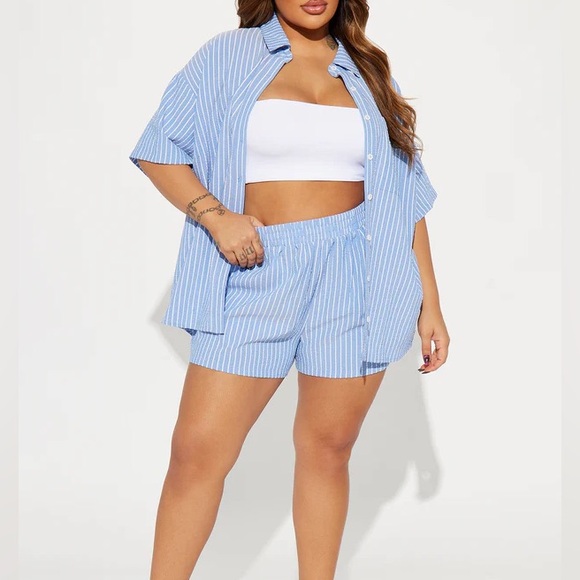 Lily Stripped Short Set - Picture 1 of 2